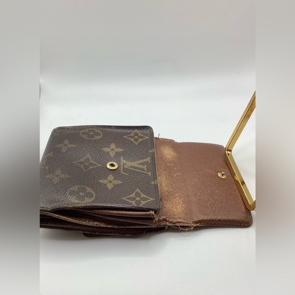Authentic - Louis Vuitton Brown Leather Monogram Wallet - Picture 8 of 13